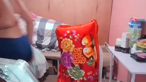 Snapshot of xxhottieprincess chatting on January 2025 02:06:01 PM xxhottieprincess online show from January 2025 02:06:01 PM