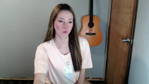 Snapshot of xxinnocentbellaxx chatting on December 2024 10:27:01 AM Dyanna Zulla online show from December 2024 10:27:01 AM