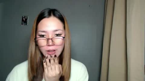 Snapshot of xxinnocentbellaxx chatting on February 2026 12:10:01 AM Dyanna Zulla online show from February 2026 12:10:01 AM