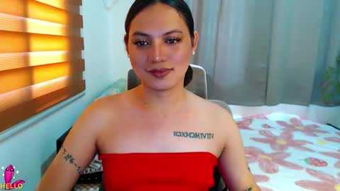 Snapshot of xxjulielovesyouxx chatting on February 2026 02:54:01 AM July online show from February 2026 02:54:01 AM