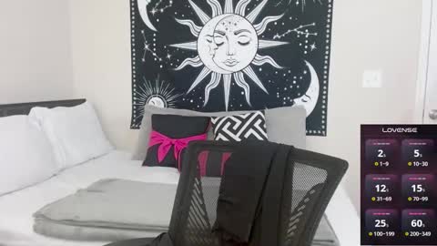 Natalie Jade online show from February 2025 07:02:01 AM