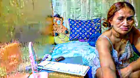 xxloveheart online show from May 2026 01:00:02 AM