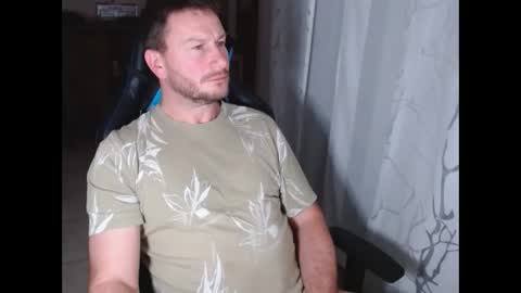 Snapshot of xxmettexx chatting on December 2024 09:30:02 PM xxmettexx online show from December 2024 09:30:02 PM