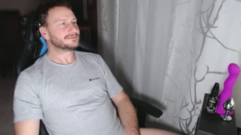 Snapshot of xxmettexx chatting on February 2025 10:13:01 PM xxmettexx online show from February 2025 10:13:01 PM