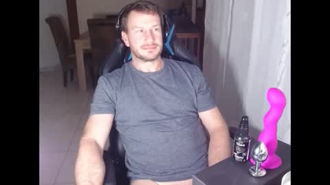 Snapshot of xxmettexx chatting on March 2025 09:22:01 PM xxmettexx online show from March 2025 09:22:01 PM