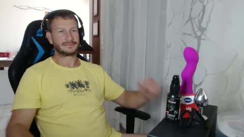 Snapshot of xxmettexx chatting on October 2025 09:39:01 AM xxmettexx online show from October 2025 09:39:01 AM