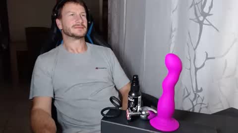 Snapshot of xxmettexx chatting on November 2025 09:13:01 PM xxmettexx online show from November 2025 09:13:01 PM