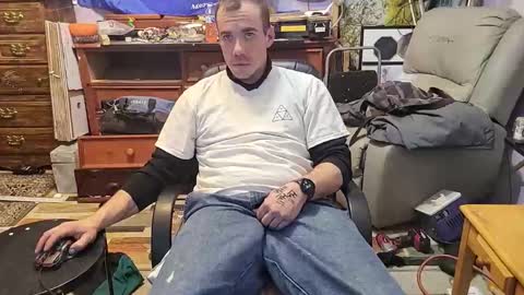 xxScubaStevexx online show from February 2026 05:50:02 AM