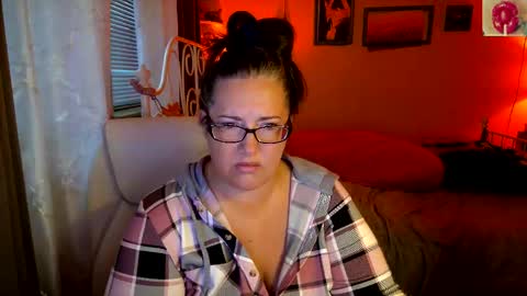 Snapshot of xxstrawberryjanexx chatting on October 2025 01:14:02 AM Strawberry Jane online show from October 2025 01:14:02 AM