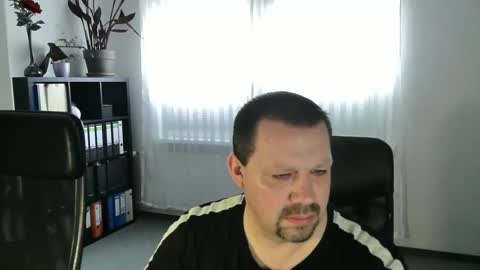 Eddi online show from February 2026 08:02:02 AM