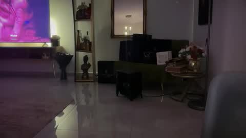 Mia and shawn online show from April 2026 03:24:01 AM