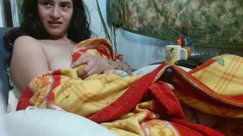   LILI  online show from February 2025 10:34:01 PM