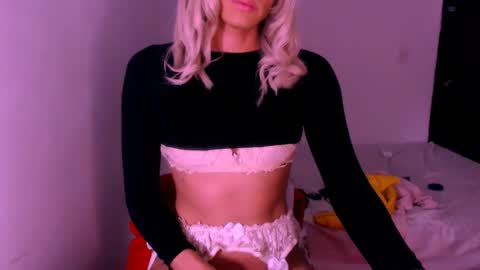 Snapshot of xxxanonymousloverxxx chatting on November 2025 05:07:01 AM Chiara online show from November 2025 05:07:01 AM