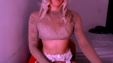 Snapshot of xxxanonymousloverxxx chatting on December 2025 04:41:04 AM Chiara online show from December 2025 04:41:04 AM