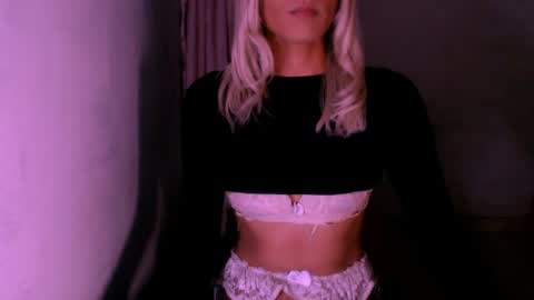 Snapshot of xxxanonymousloverxxx chatting on May 2026 06:24:01 PM Chiara online show from May 2026 06:24:01 PM