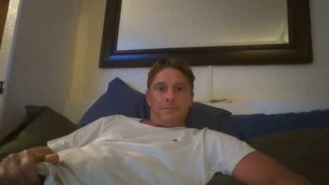 Snapshot of xxxelentdick chatting on August 2026 10:07:01 AM deeeeznutz online show from August 2026 10:07:01 AM
