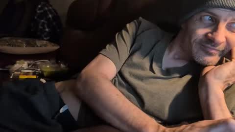 xxfredmtl18xx online show from February 2025 10:03:02 AM