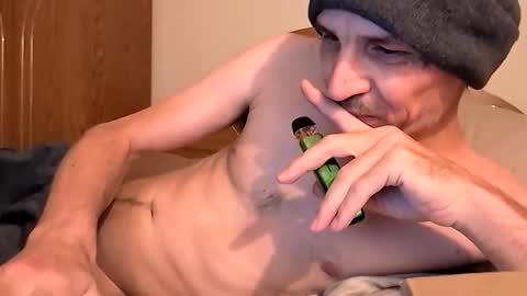 xxfredmtl18xx online show from January 2026 10:46:01 PM