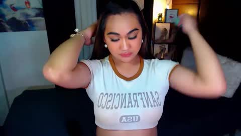 OLIVIA online show from December 2024 02:24:01 AM