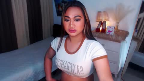 OLIVIA online show from December 2024 05:43:01 PM