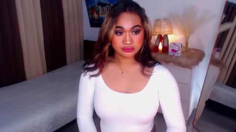 OLIVIA online show from December 2024 02:21:01 PM