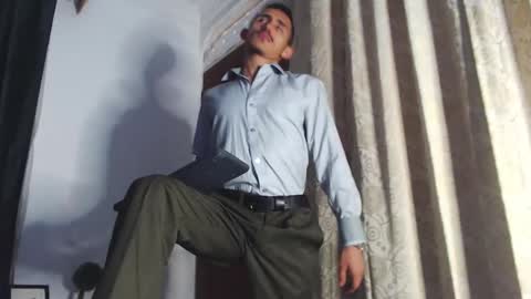 Snapshot of xxxhome_alonexxx chatting on February 2025 07:55:01 PM Kev online show from February 2025 07:55:01 PM