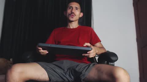 Snapshot of xxxhome_alonexxx chatting on March 2025 07:50:02 PM Kev online show from March 2025 07:50:02 PM