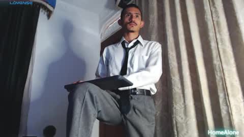 Snapshot of xxxhome_alonexxx chatting on March 2025 07:36:01 PM Kev online show from March 2025 07:36:01 PM