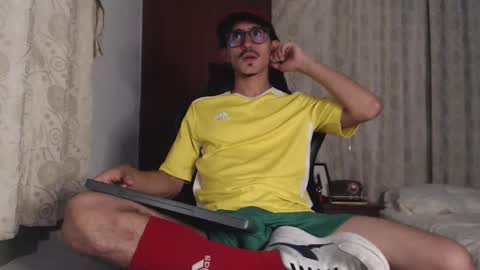 Snapshot of xxxhome_alonexxx chatting on September 2025 07:50:02 PM Kev online show from September 2025 07:50:02 PM