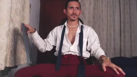 Snapshot of xxxhome_alonexxx chatting on October 2025 07:43:01 PM Kev online show from October 2025 07:43:01 PM