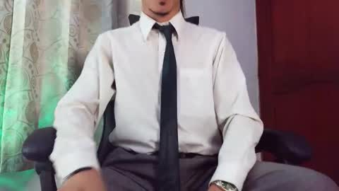 Snapshot of xxxhome_alonexxx chatting on May 2026 08:05:01 PM Kev online show from May 2026 08:05:01 PM