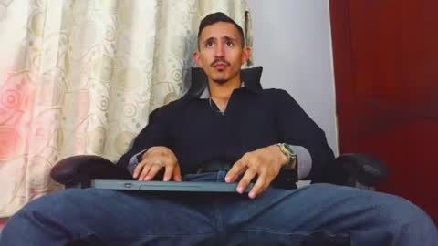 Snapshot of xxxhome_alonexxx chatting on July 2026 07:16:02 PM Kev online show from July 2026 07:16:02 PM