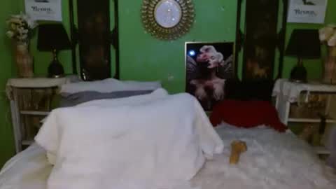 Snapshot of xxxpamelabombxxx chatting on February 2026 03:03:01 AM PAMPAM online show from February 2026 03:03:01 AM