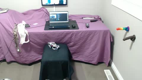 Snapshot of xxxxbrad chatting on February 2025 10:13:01 PM xxxxbrad online show from February 2025 10:13:01 PM