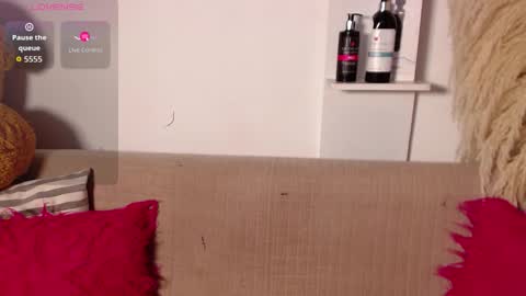 Snapshot of xyomarawild chatting on September 2025 06:26:02 AM xyomarawild online show from September 2025 06:26:02 AM