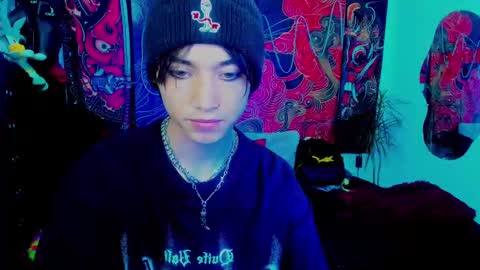 xzerox_ online show from October 2025 12:37:02 PM