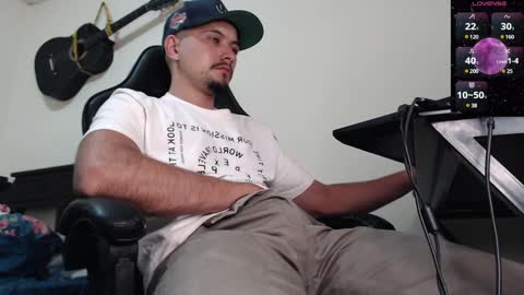 Snapshot of yacklol chatting on December 2024 12:53:01 AM jack thopmson online show from December 2024 12:53:01 AM