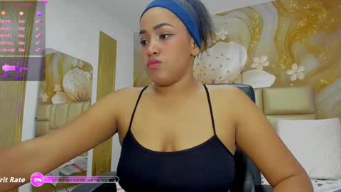 Snapshot of yamirawalker chatting on November 2025 07:18:02 PM Naomi online show from November 2025 07:18:02 PM