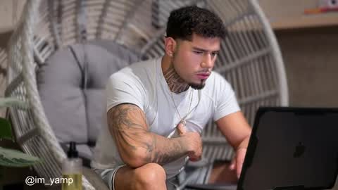 Snapshot of yamp_bigcock chatting on April 2026 11:12:01 AM yamp sambrano online show from April 2026 11:12:01 AM