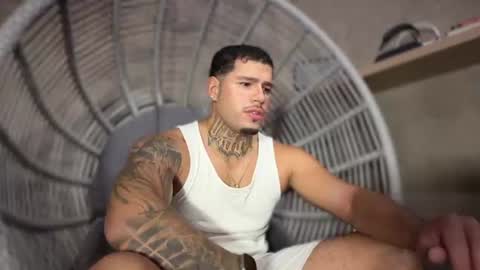 Snapshot of yamp_bigcock chatting on July 2026 03:11:02 AM yamp sambrano online show from July 2026 03:11:02 AM