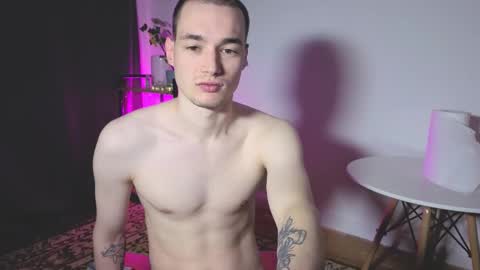 Yan online show from November 2025 04:23:02 AM