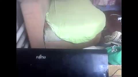 Snapshot of yanafiesta chatting on February 2025 09:22:02 AM yanafiesta online show from February 2025 09:22:02 AM