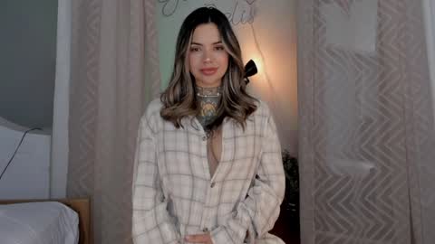 YANDRA CELIS online show from December 2024 05:57:02 AM