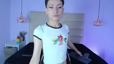 Snapshot of yangshy chatting on February 2026 11:59:01 AM YANG online show from February 2026 11:59:01 AM