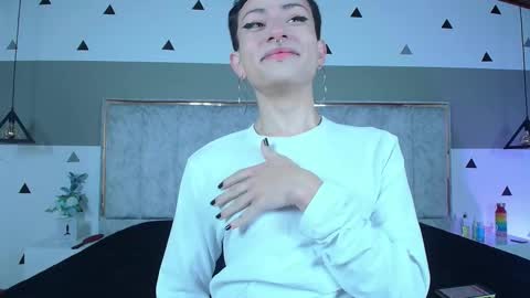 Snapshot of yangshy chatting on February 2026 11:30:01 AM YANG online show from February 2026 11:30:01 AM