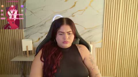 Snapshot of yara22_ chatting on November 2025 12:05:02 PM Yara online show from November 2025 12:05:02 PM