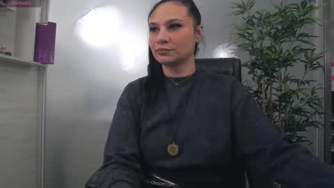 Yara online show from February 2026 03:27:01 AM
