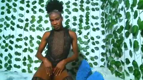 Snapshot of yarithza_ts2003 chatting on December 2024 06:59:02 PM YARITHZA online show from December 2024 06:59:02 PM