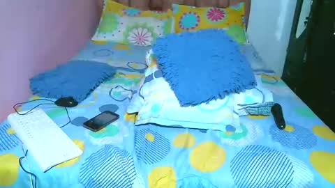 Snapshot of yarithza_ts2003 chatting on December 2025 10:03:01 PM YARITHZA online show from December 2025 10:03:01 PM