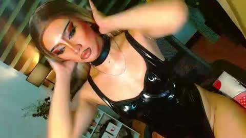 miss yasii online show from April 2026 05:30:01 PM